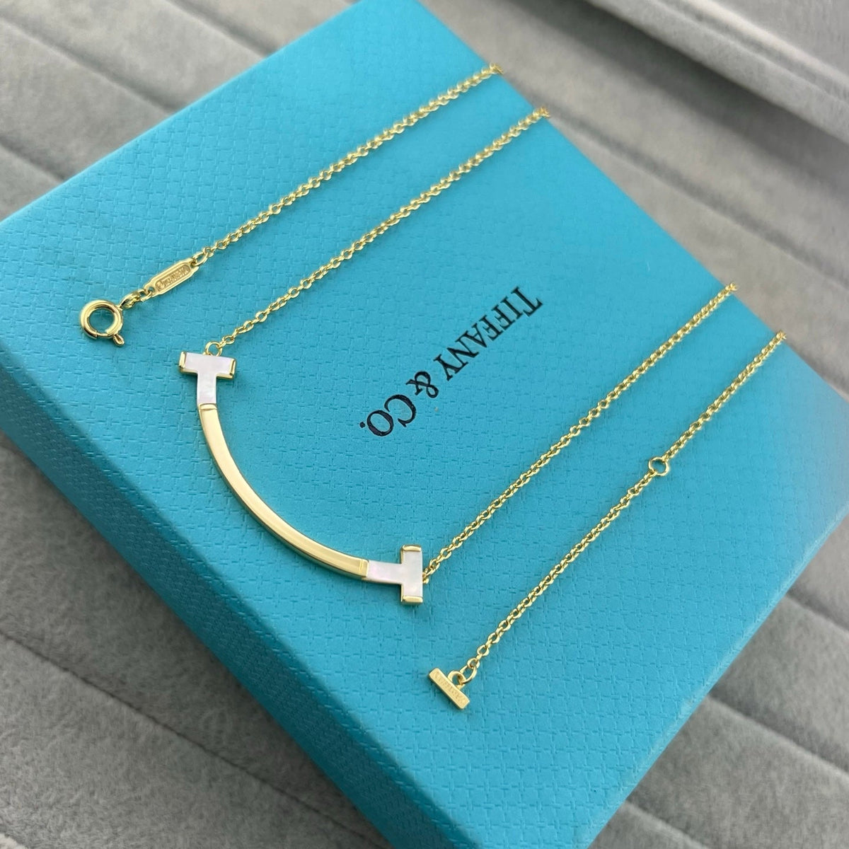Tiffany T Smile Medium Pendant
